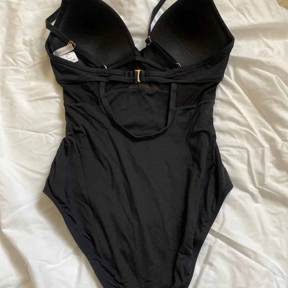 LIZ CLAIBORNE black one piece bathing suit, sz 8.